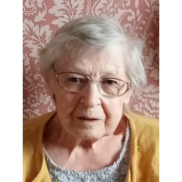 Photo of Maureen ARNOTT