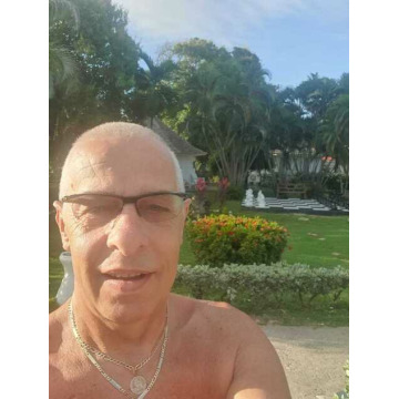 Notice Gallery for Peter HOPKINS