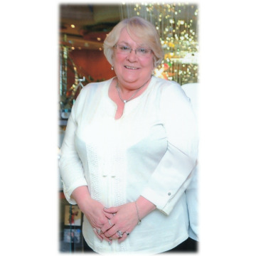 Photo of Paula HAWKINS