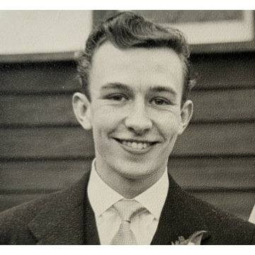 Photo of Raymond ELLETT