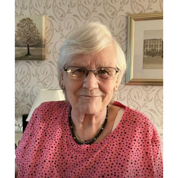 Photo of Valerie HANSOM