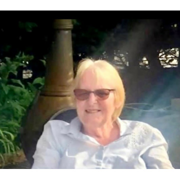 Photo of Anne IZAMIS