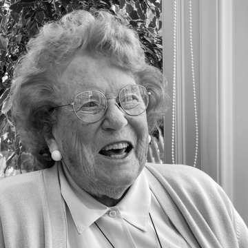 Photo of Anne Rosemary BOWLEY