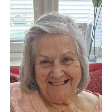 Photo of Pam WATSON