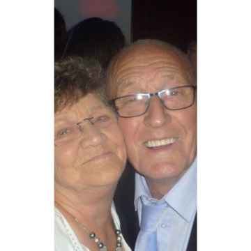 Notice Gallery for Gladys ROONEY