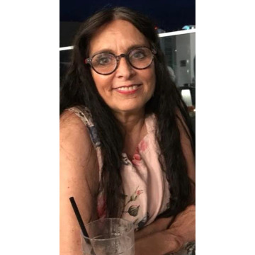 Photo of Lisa KIRKHAM