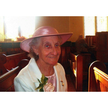 Photo of Joyce LEIGH