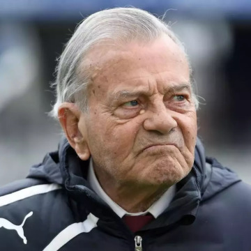 Photo of Dickie Bird