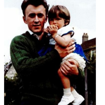 Photo of Del AYLIFFE