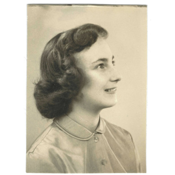 Photo of Valerie TOLHURST