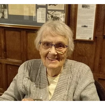 Photo of Doreen BATES