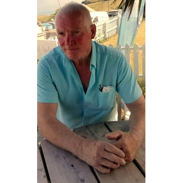 Photo of Clive DENTON