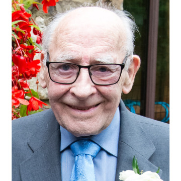 Photo of Peter Aubrey BRAY