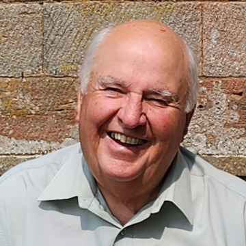 Photo of Rob McKENZIE