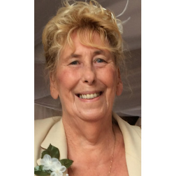 Photo of June KNEEBONE