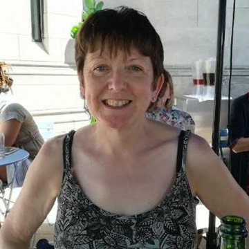 Photo of Christine HOULDEN