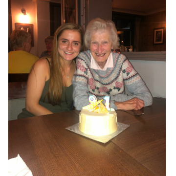 Notice Gallery for Phyllis Hilda YEOMANS