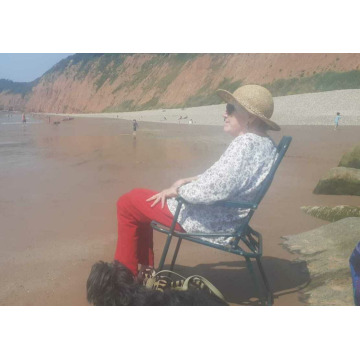 Photo of Linda MATTHEWS