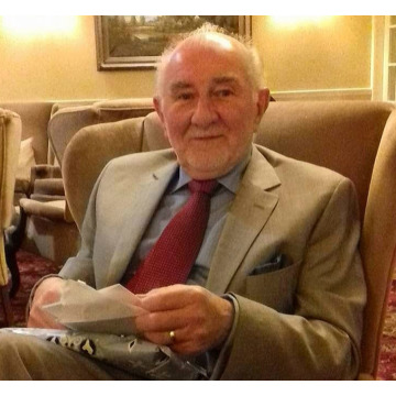 Photo of Howard 'H' MILLS