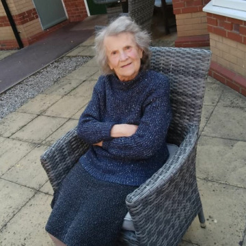 Photo of Maureen LIVERSIDGE