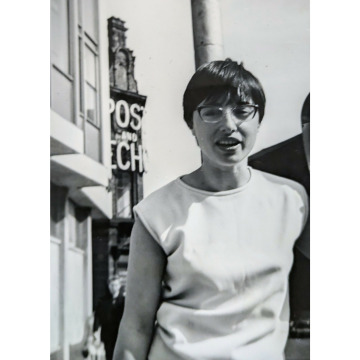 Photo of Pauline WOODS