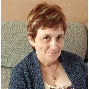 Photo of Julie DANIEL