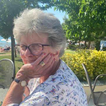 Notice Gallery for Sylvia Gillian CHAWNER