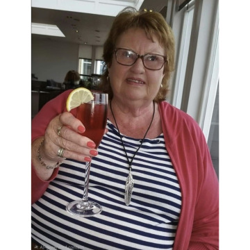 Photo of Iona MACDONALD