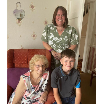 Notice Gallery for Ivy IRELAND