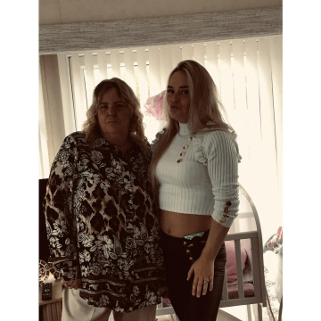 Notice Gallery for Mavis Ann Eleanor JONES