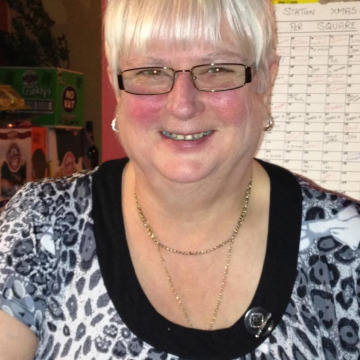 Photo of Angela MANN