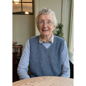 Photo of Joanne BURNS