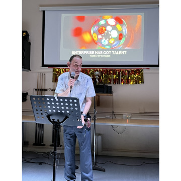 Notice Gallery for Roy DEVEREUX