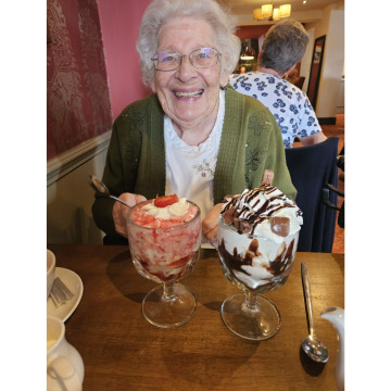 Notice Gallery for Barbara HEATH (GILBERT)