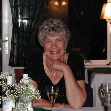 Photo of Rita Ellis MOORE