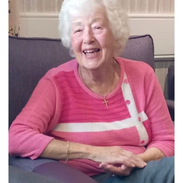 Photo of June Brenda GLADWIN