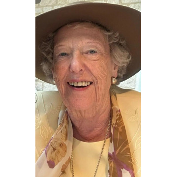 Photo of Yvonne GRIFFITHS