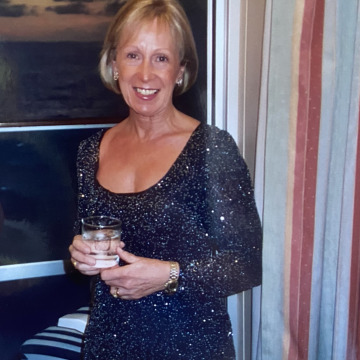 Photo of Yvonne WAILES
