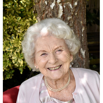 Photo of Vera SKINNER