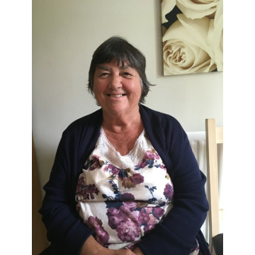 Photo of Betty YEARSLEY