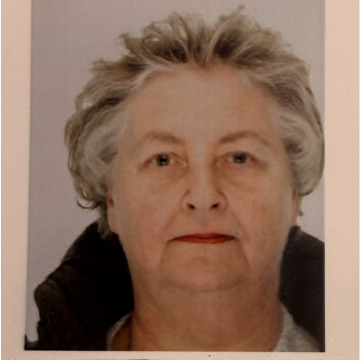 Photo of Anne SUMMERS