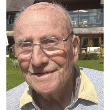 Photo of Dr Norman Richard WHITING