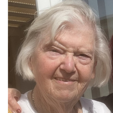 Photo of Barbara WARDALE