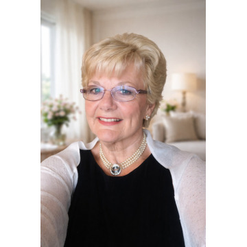 Photo of Iris Carolyn CALCUTT