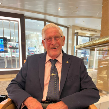 Photo of Geoffrey MINETT