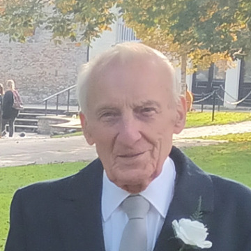 Photo of Ivor HOWLETT