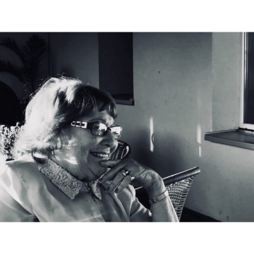 Notice Gallery for Paula CALDER