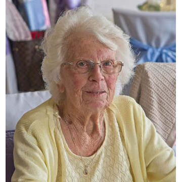 Photo of Mavis MORGAN