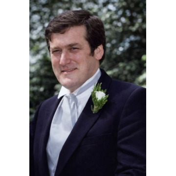 Photo of Raymond BARRATT