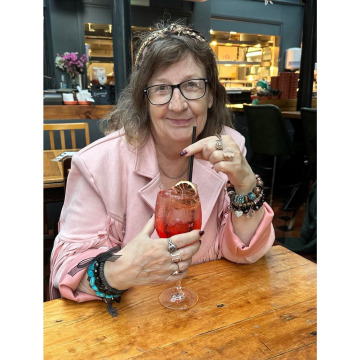 Notice Gallery for Michelle MILES